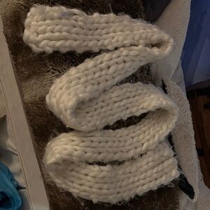 Free People Chunky Knit Scarf in Cream